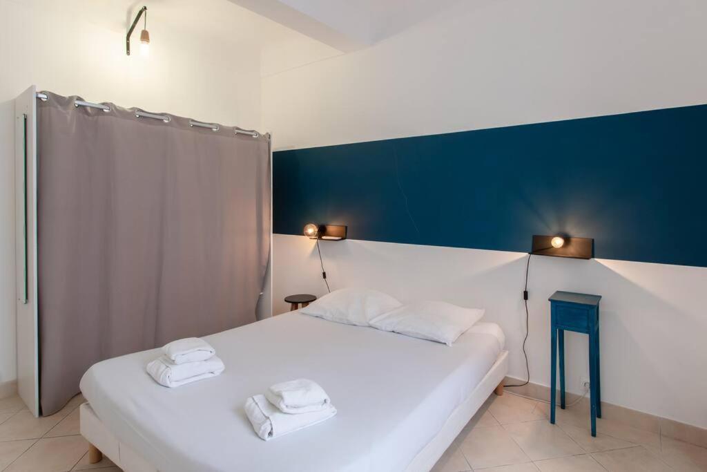 Апартаменты L23 Rossetti Old Town 3 Min To The Sea/Ac & Wifi Ницца Экстерьер фото