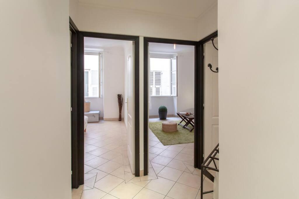 Апартаменты L23 Rossetti Old Town 3 Min To The Sea/Ac & Wifi Ницца Экстерьер фото